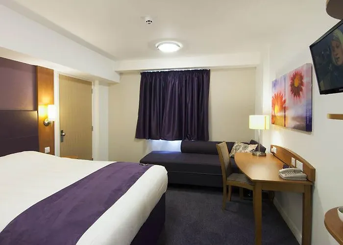 Premier Inn Hinckley