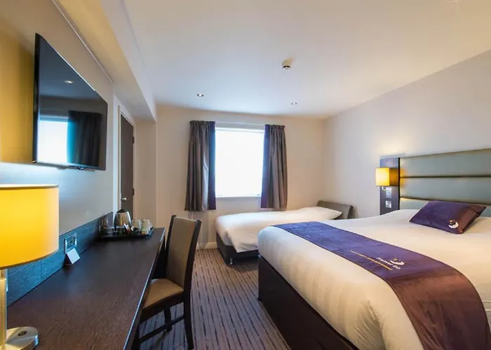 Premier Inn Watford Central