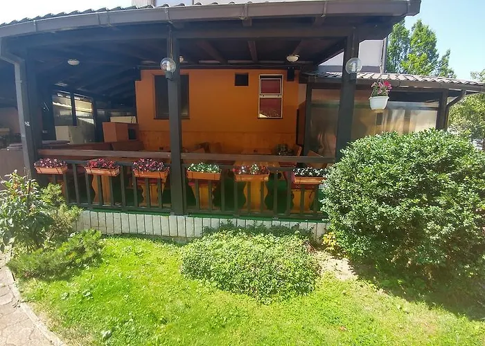 Hotel Delminium