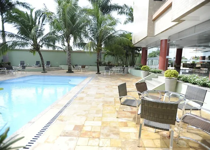 Mavil Plaza Hotel