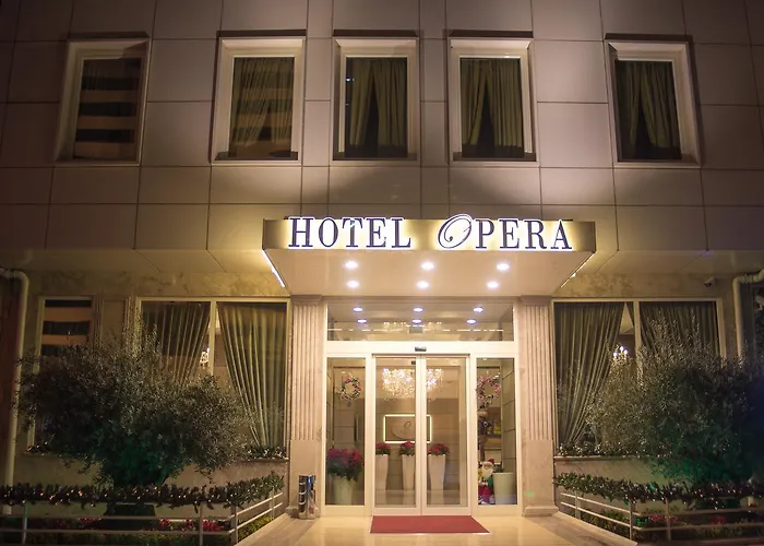 Hotel Opera