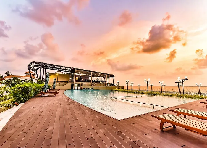 Grandeeza Luxury Hotel Katunayaka