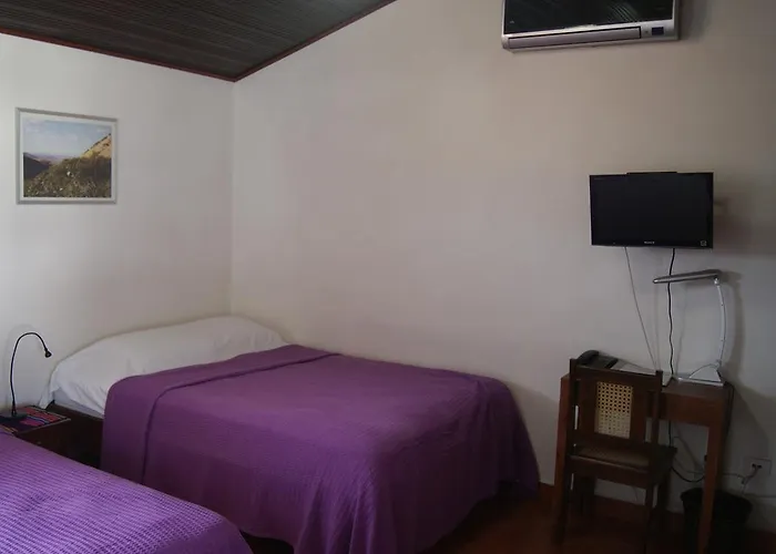 Hotel Cacique Adiact