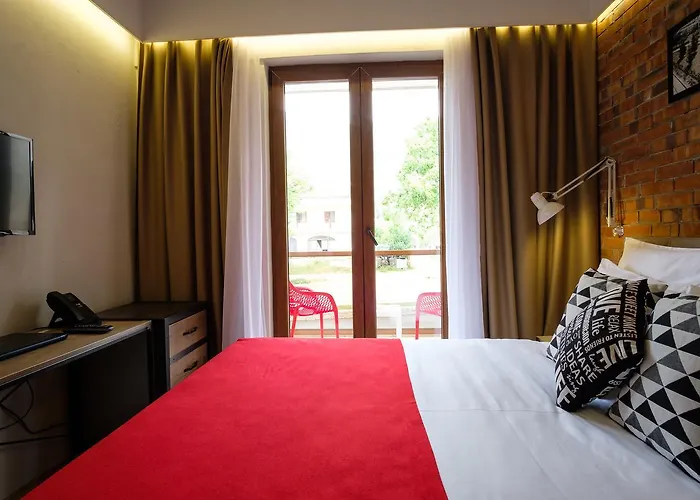 Sl Industry Hotel