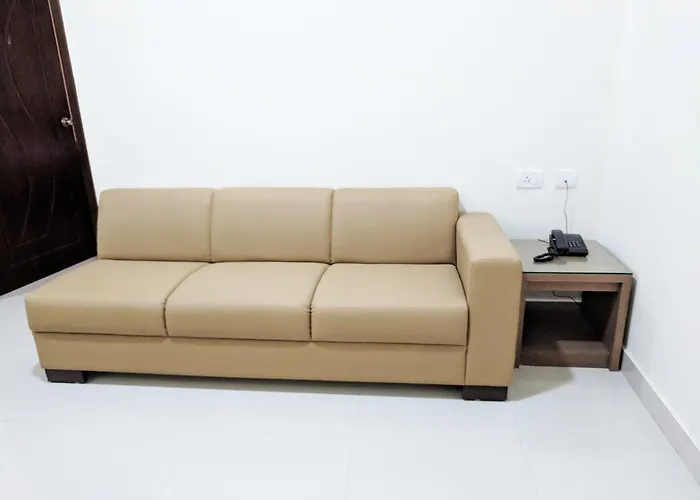 Clyford Suites