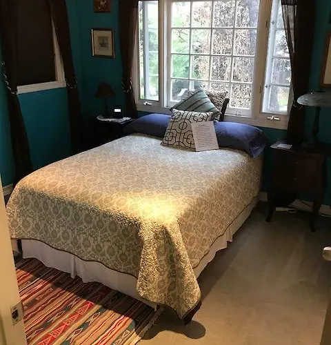 Elaine'S Hollywood Bed & Breakfast