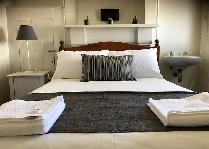 Cornwall Hotel