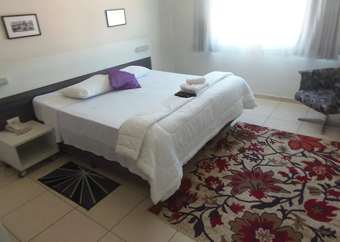 Gold - Inn Hotel