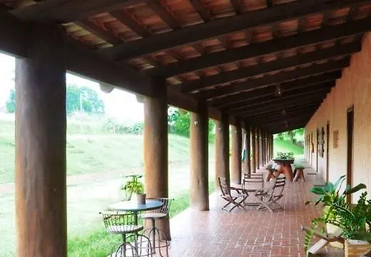 Muiraquitã Hotel