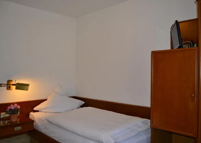 Top Hotel Garni, Modus Hotelbetriebe Gmbh