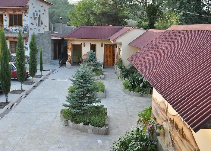 Mayisyan Kamurj Hotel