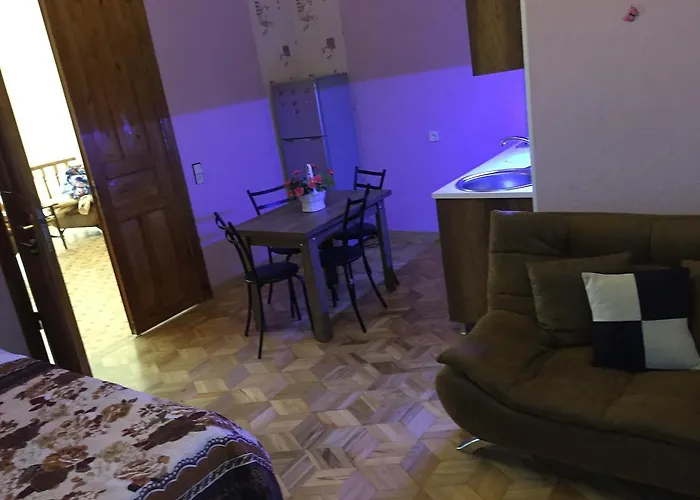 Hotel Good Luck