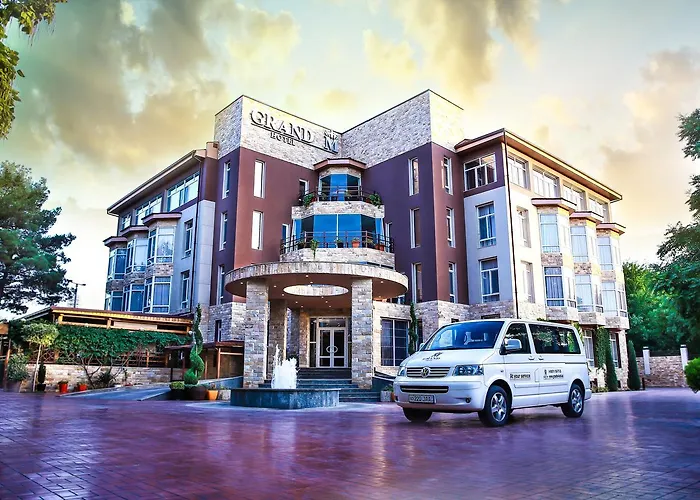 Grand M Hotel