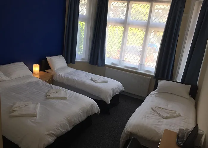 Southend Central Hotel - Close To Beach, City Centre, Train Station & Southend Airport