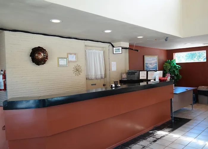 River Park Inn