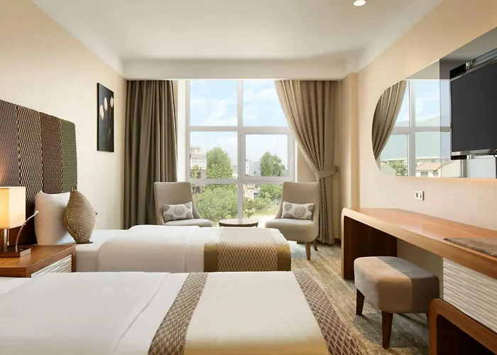 Ramada By Wyndham Gemli̇K
