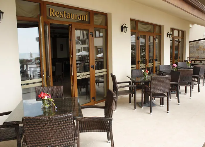 Relax Holiday Complex & Spa