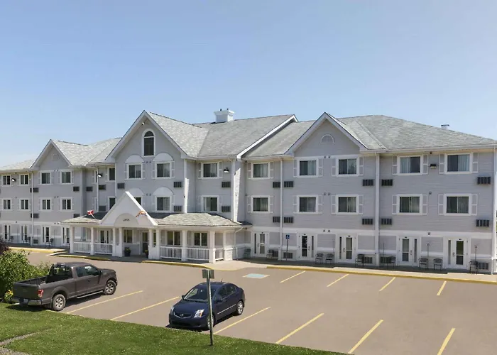 Travelodge Suites By Wyndham Moncton
