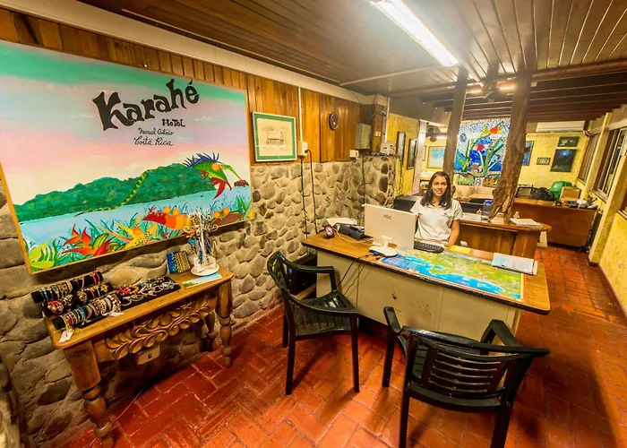 Karahe Beach Hotel