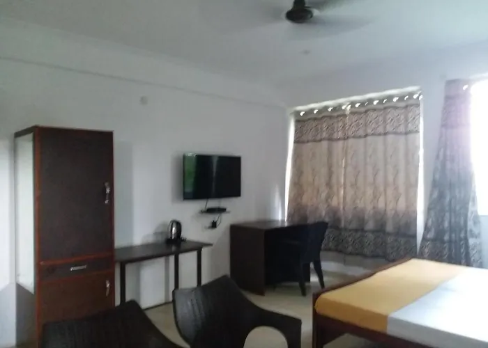 Krishna Hansraj Hotel