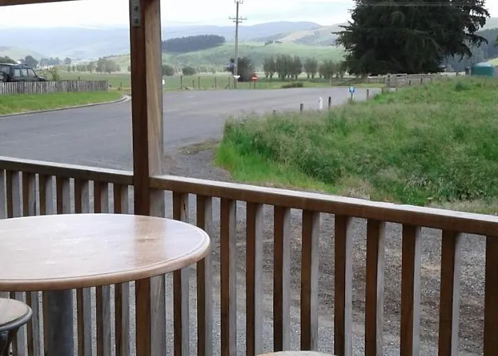 Catlins Hotel