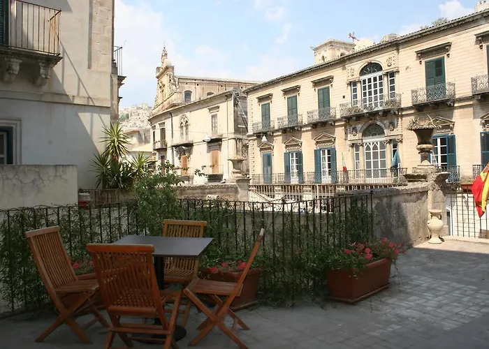 Grana Barocco Art Hotel
