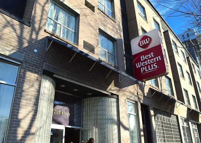 Best Western Plus Uptown Hotel