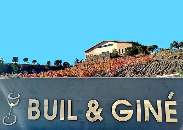 Buil & Gine Wine Hotel
