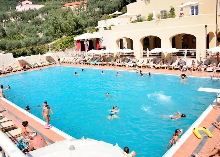 Il Villaggio Di Giuele