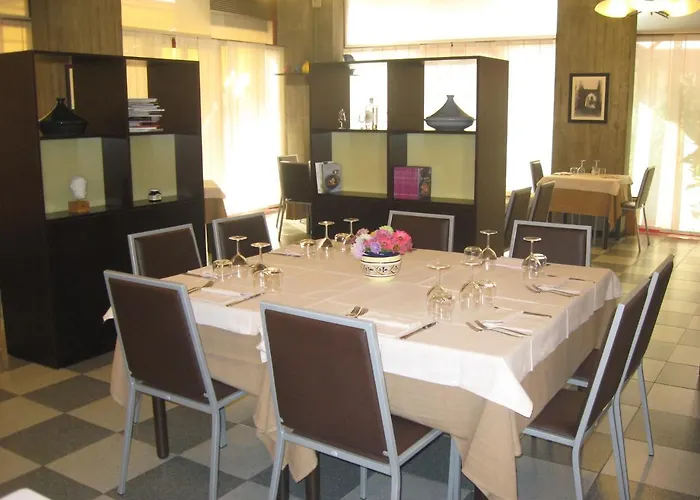 Hotel Buca Di Bacco