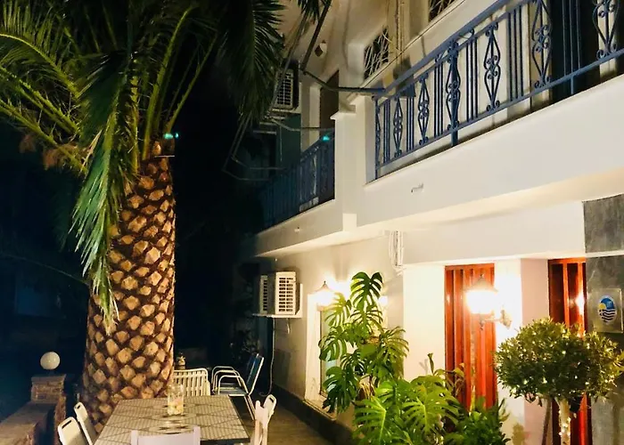 Hotel George