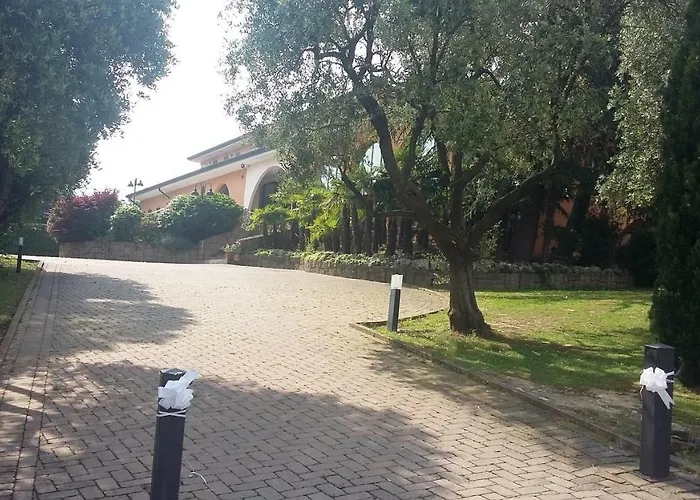 Villa Del Poeta