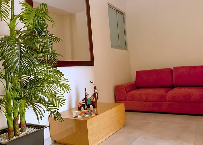 Hotel Metropolitano Plaza