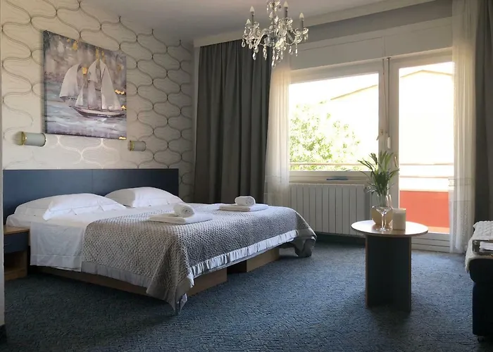 Rooms Ana