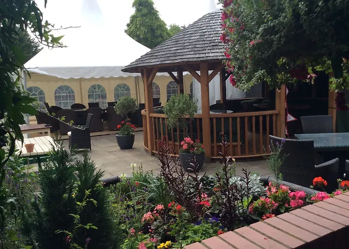 Lakeside Lodge Golf And Country Club