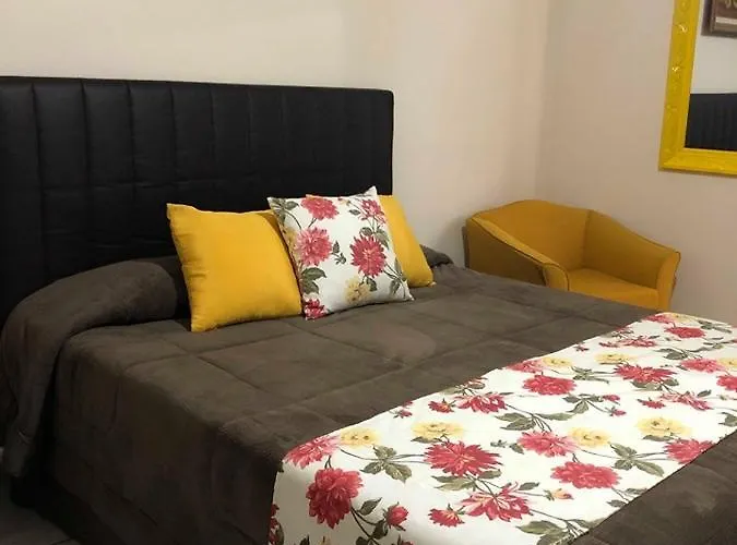Hotel Formigas na Figueira