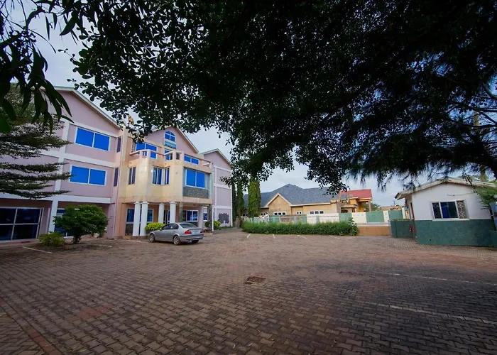 Pemicsa Hotel Accra