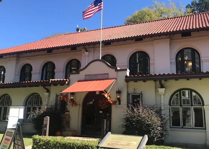 Hotel Hale