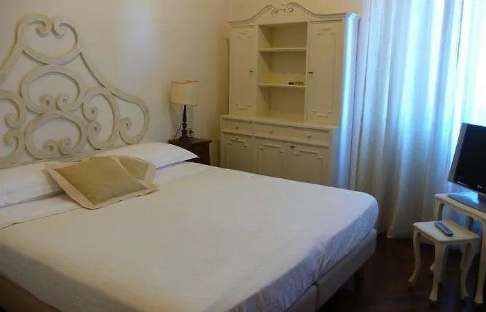 Hotel Residenza Cento Torri