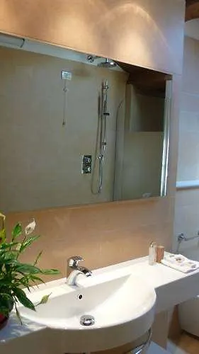 Hotel Residenza Cento Torri