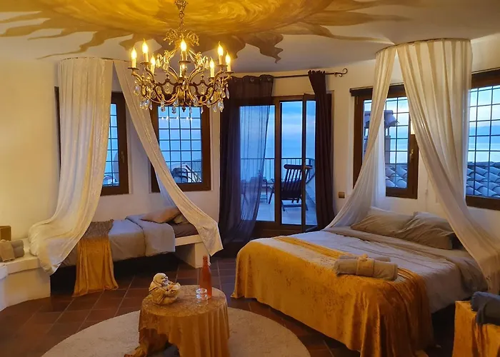 Ashram Villa Sunshine