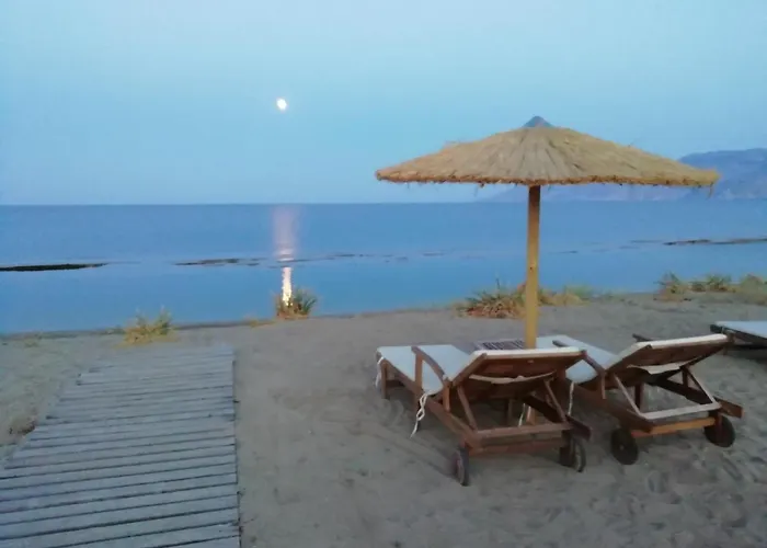 Vina Beach Hotel