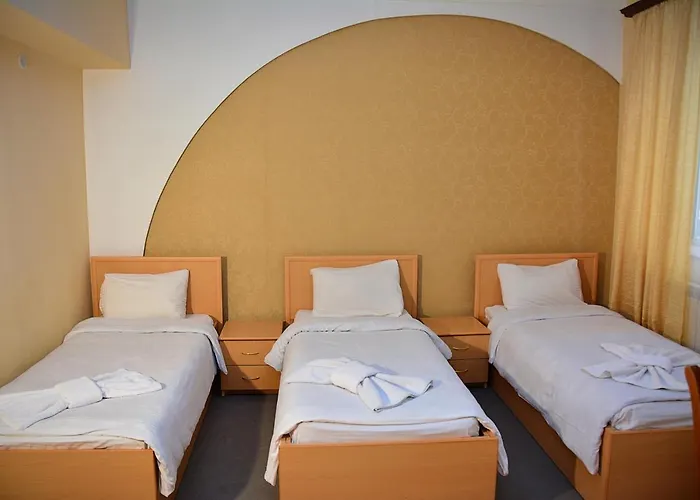Vayk Hotel