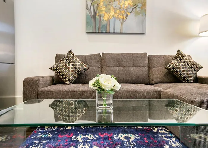 1 And 2 Bedroom Private Condos Steps Away From French Quarter