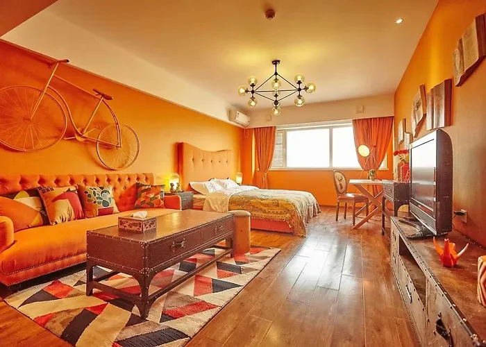 Xinjinshan Yijia Condo Hotel