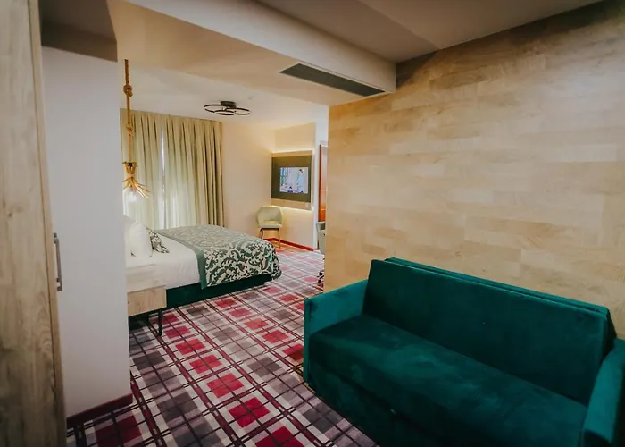 Lostrita - Pastravarie, Hotel&SPA